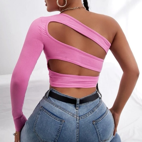 SHEIN Tops - pink one sleeve top